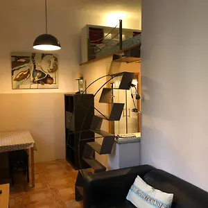 Apartament Estudio Finestrelles Barcelona, Esplugues de Llobregat